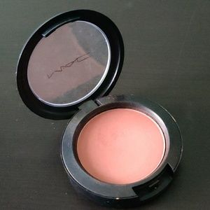 MAC Cosmetics Makeup - Mac make you mine blush MAC Cosmetics Makeup - Mac make you mine blush